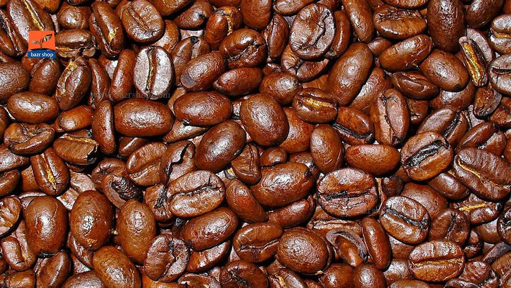 قهوه عربی روی زمین