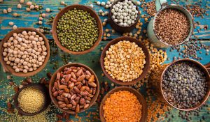 قیمت جدید لوبیاچیتی و عدس چند؟