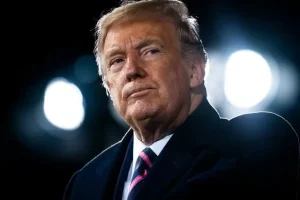 ترامپ برای مذاکرات ایران ضرب‌الاجل تعیین کرد