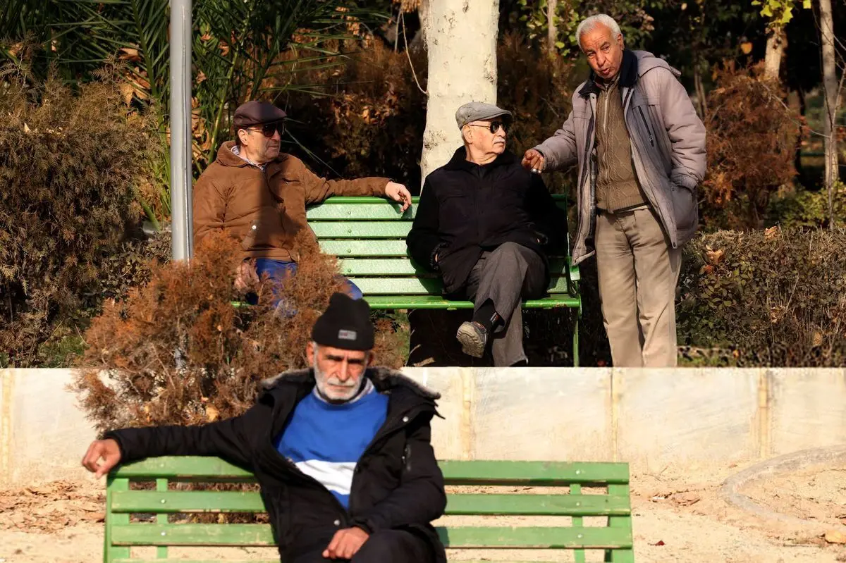 حساب بازنشستگان چه زمانی شارژ می‌شود؟