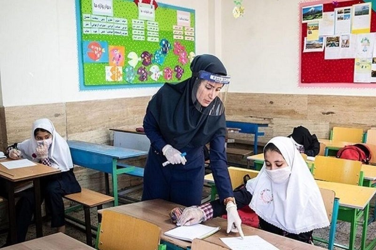 معوقات رتبه‌بندی معلمان چه زمانی به حساب‌ها واریز می‌شود؟/جزئیات تغییرات فیش حقوقی معلمان از همین ماه
