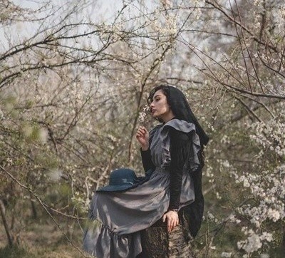 نگاهی به فشن استایل وینتیج هنرمندان ایرانی به سبک آنشرلی و جودی آبوت/ بهنوش طباطبایی، مونا کرمی، دیبا زاهدی، ترلان پروانه، مهسا حجازی و... که یادآور خاطرات گذشته بودند