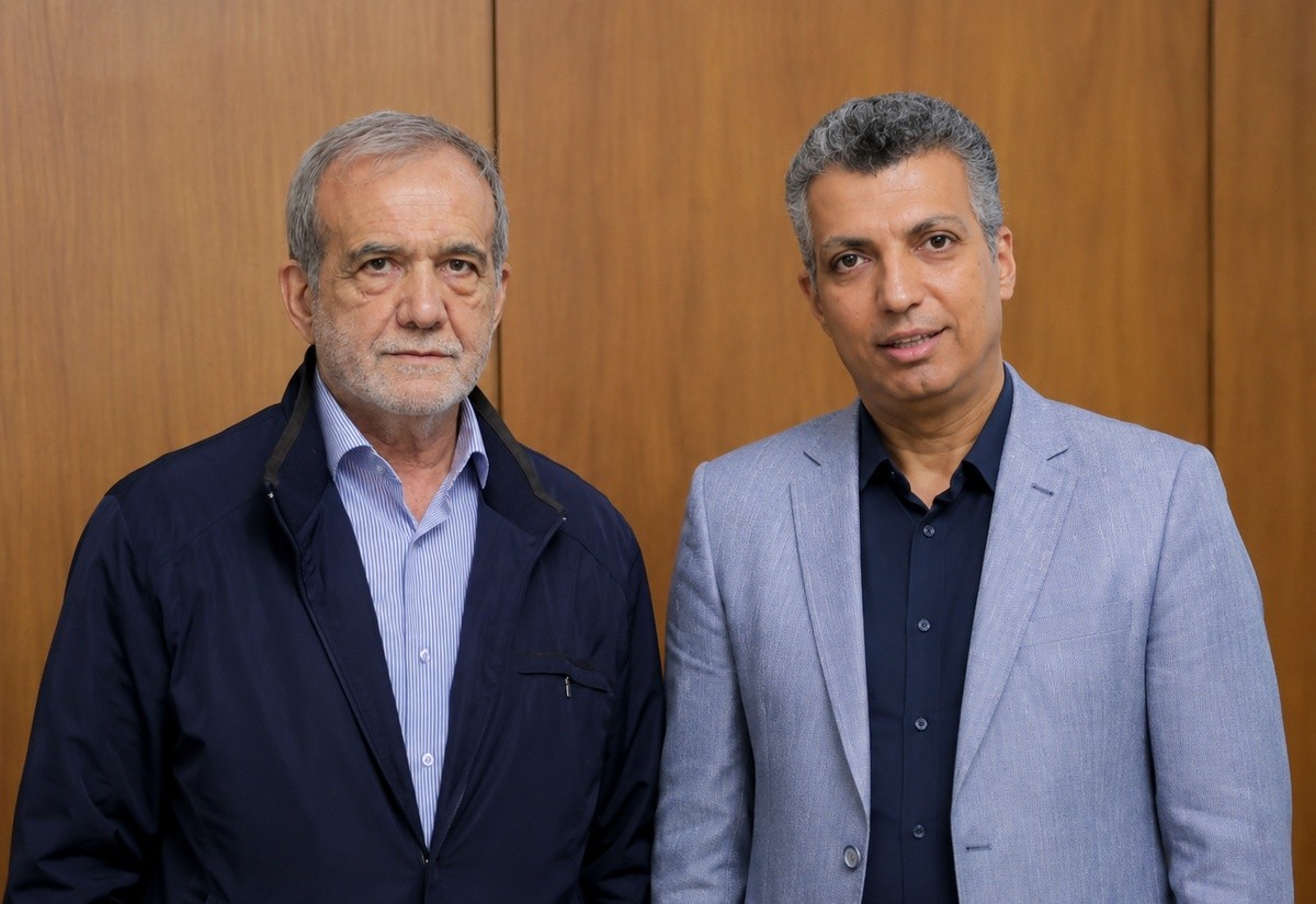 پشت‌پرده یک تماسِ از پیش‌تعیین‌نشده؛ پزشکیان چطور برای نجات عادل فردوسی‌پور شمشیر را از رو بست؟